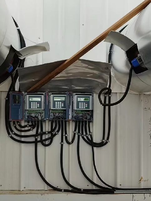 Clamp on ultrasonic flow meter application