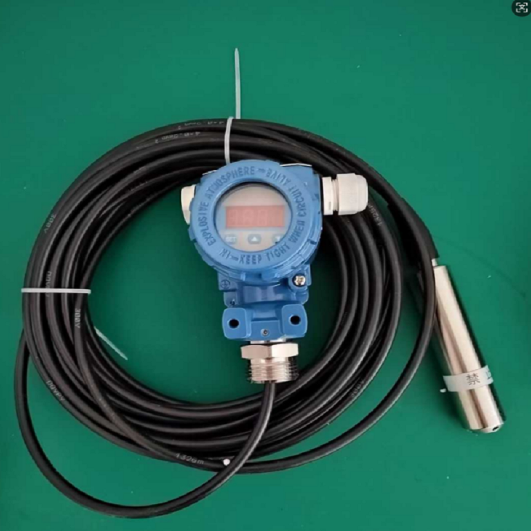 A Guide to Selecting the Right Static Pressure Level Transmitters for Chemical Storage Tanks